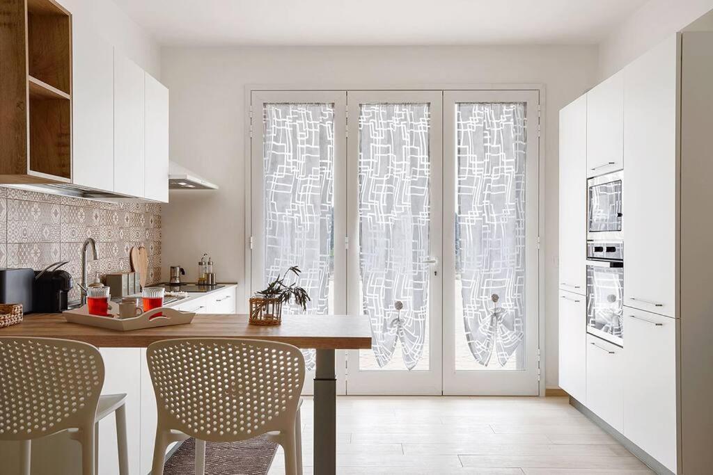 Villa Paradiso With Private Pool, Bbq Area, Huge Garden And Free Parking Modica Exterior photo
